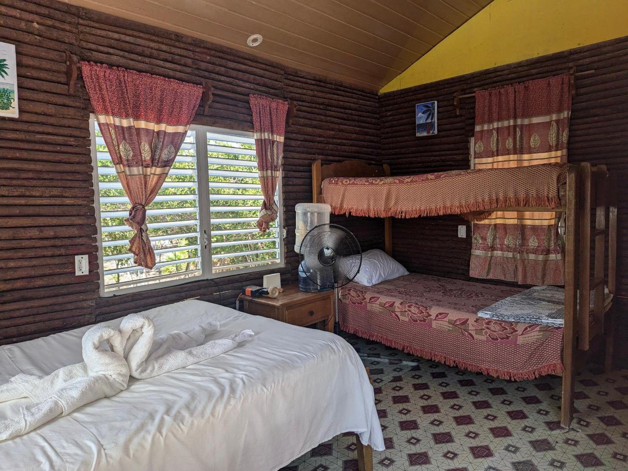 Palmento Grove Garifuna Eco-Cultural & Healing Institute Hopkins Extérieur photo
