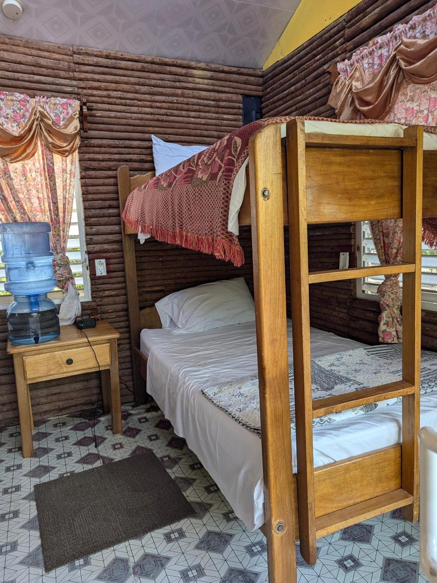 Palmento Grove Garifuna Eco-Cultural & Healing Institute Hopkins Extérieur photo